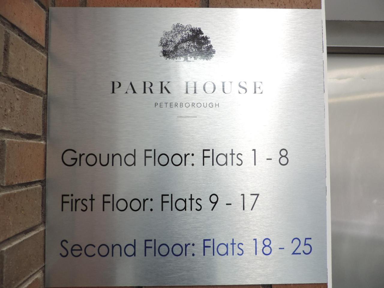 Park House - City Centre Apartment Peterborough Exterior foto